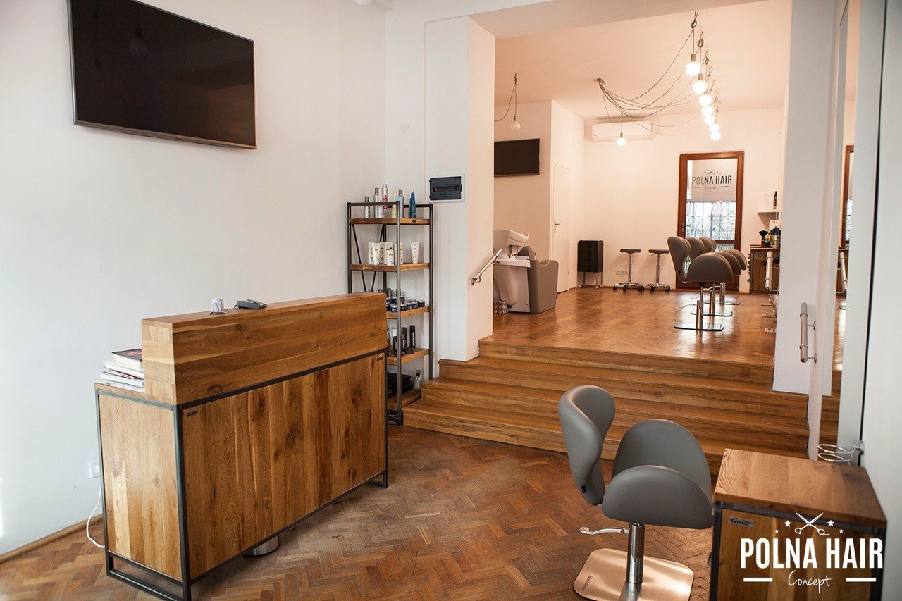 Recepcja Polna Hair Concept – widok na salon